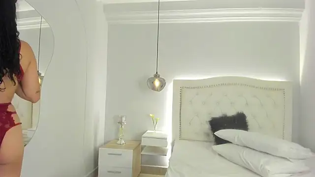 emilly_duque XXX чат на живо