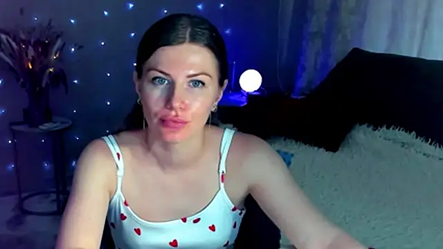 JinnaGreat's Live XXX Chat