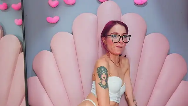 luci_miller's Live XXX Chat