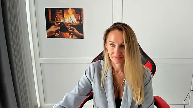 LilyDreamm's Live XXX Chat