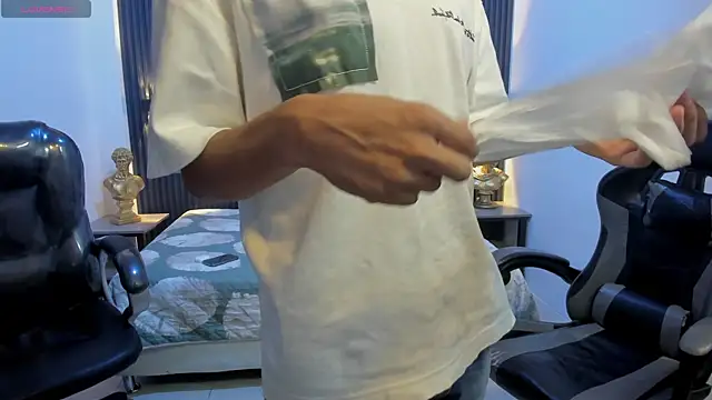 Estiv18_ Chat XXX in diretta
