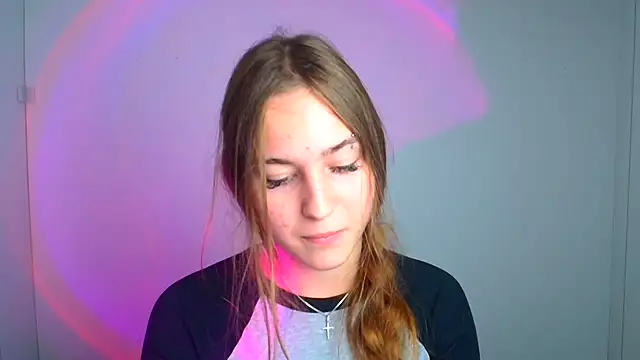 Holly_Mooon_'s Live XXX Chat