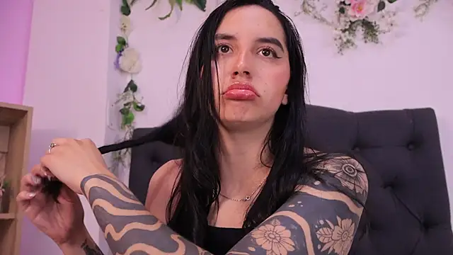 دردشة kaylee_lee الجنسية المباشرة