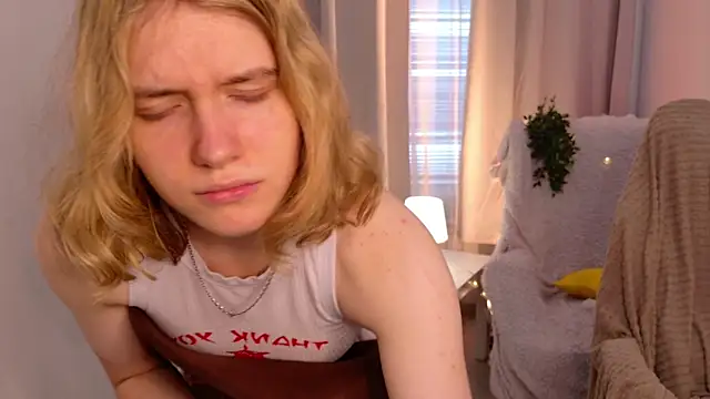 MilanaRayy's Live XXX Chat