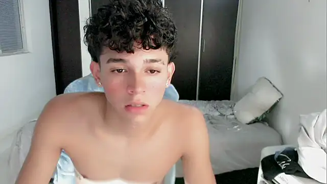 Chatroom XXX en direct de 2c_Bby