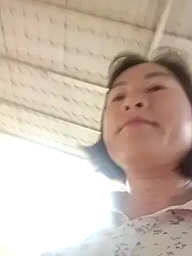 Yuzi-i's Live XXX Chat
