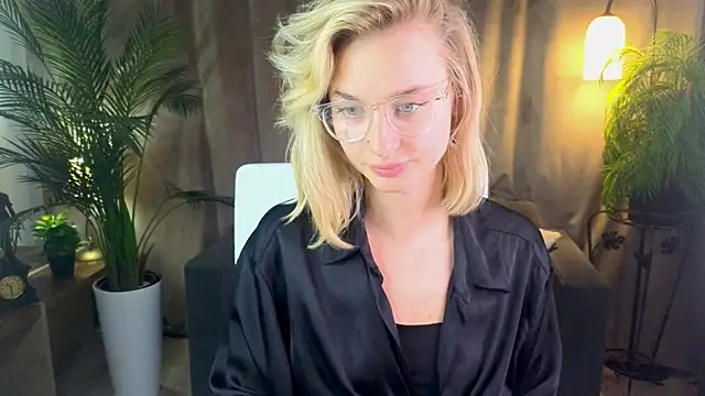 NoraMoreau Live XXX-Chat
