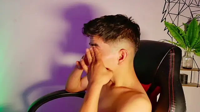 Živý XXX chat Vincent_Kane