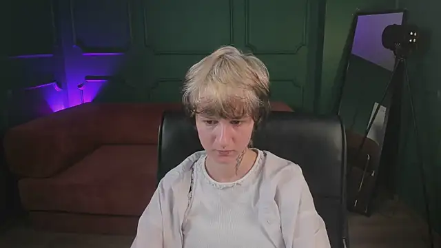 Онлайн чат XXX Senpai_Sins