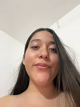 Chat XXX en directo de Nhefertary