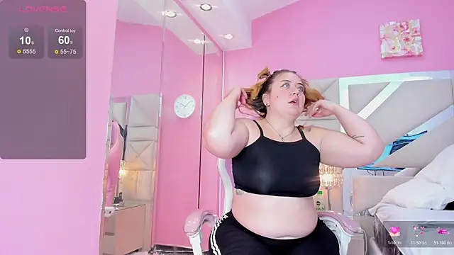 צ'אט XXX בשידור חי של rousse_millers