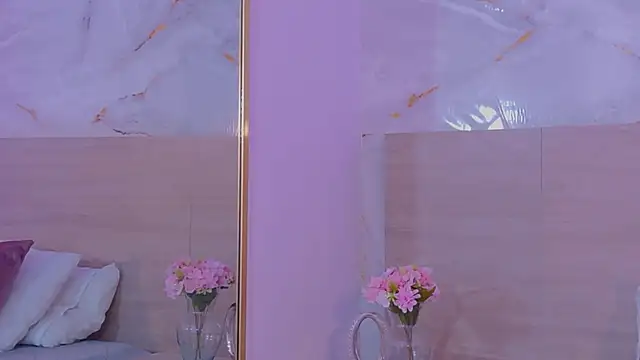 دردشة LaraBelmon الجنسية المباشرة