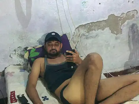 Chat +18 de ROCOGUJUBULL ao vivo