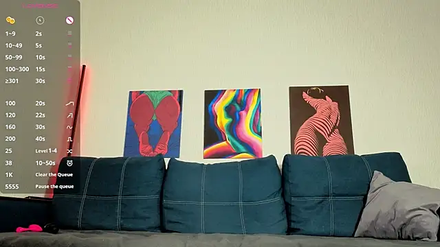 TrixiBell's Live XXX Chat