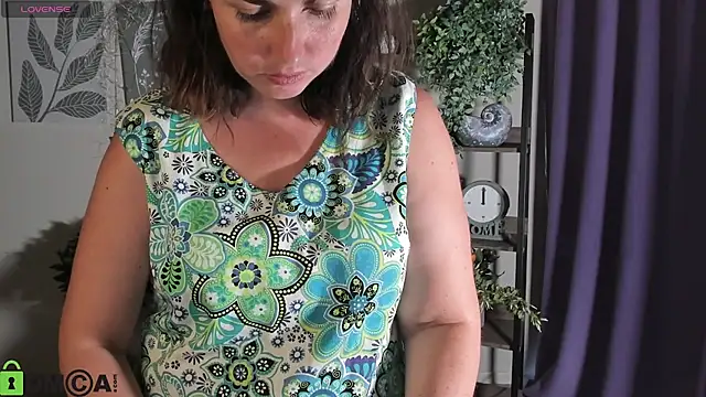 MartaEdams 라이브 XXX 채팅