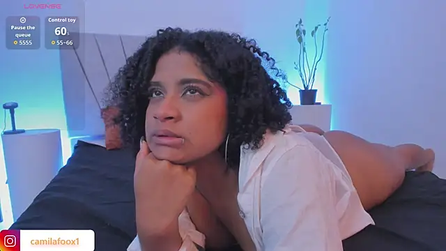 camilafoox7's Live XXX Chat