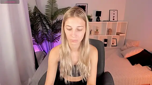 Živý XXX chat LauraPurr
