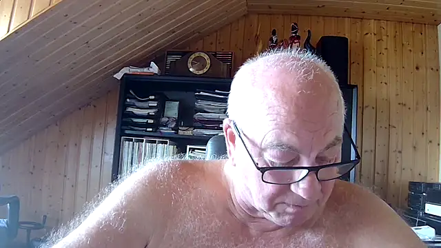 Chat +18 de biggandybig ao vivo