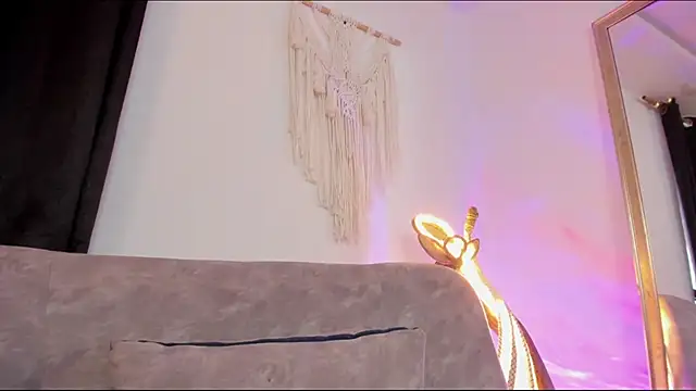 aaroncolombia Chat XXX in diretta