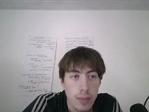 XXX chat uživo modela VelvetRagottiOG