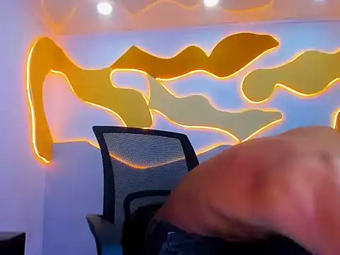 RafaelVander Chat XXX live
