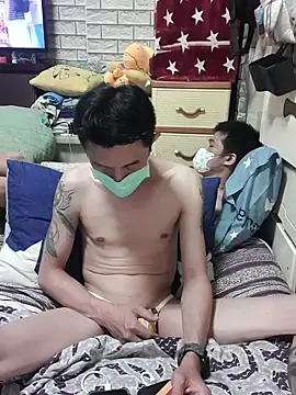 XXX chat uživo modela Christopher1024