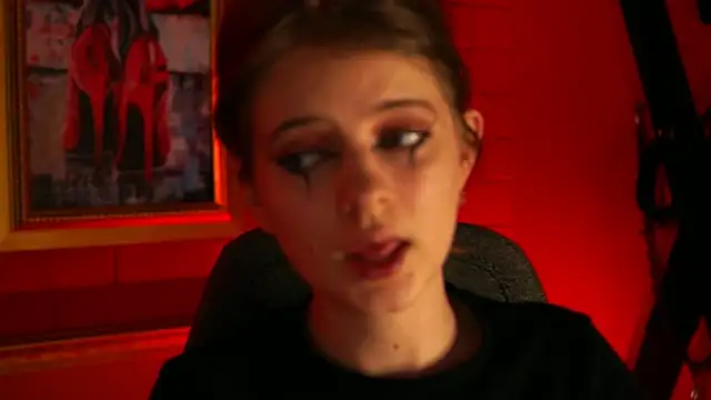 Živý XXX chat TinaDavil