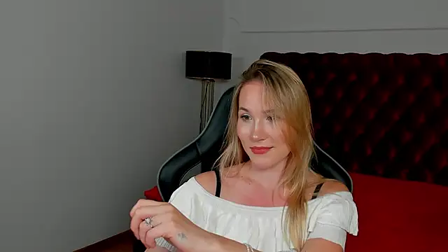 Czat XXX na żywo – ElaraVoltage