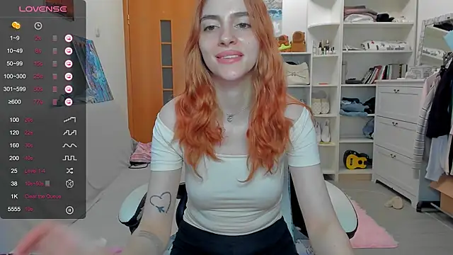 broosnica1's Live XXX Chat