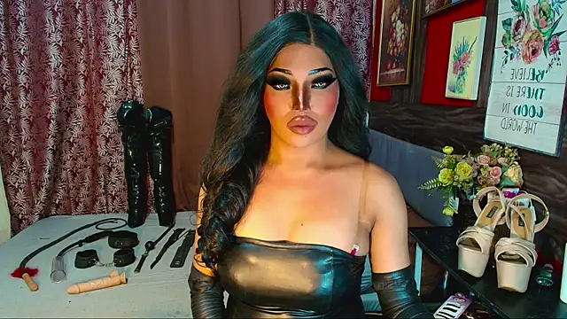 XXX chat uživo modela demonfuta