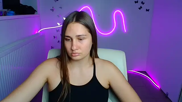 دردشة Stefanie_Sweet الجنسية المباشرة