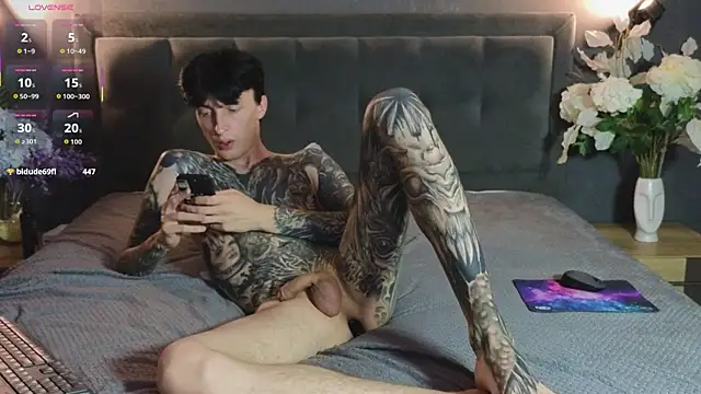 Martin_Jin Adlı Modelin Canlı XXX Sohbeti