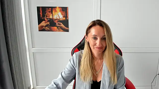 LilyDreamm live XXX chat