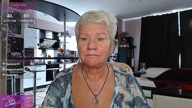 Chat XXX ao vivo de roxana_brooks