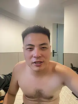 TidiedBang 在線直播表演