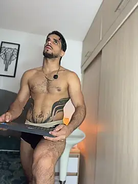 Czat XXX na żywo – Maximiliano_ford