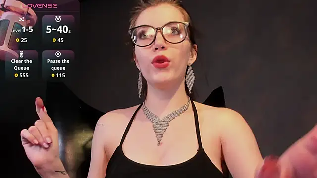 Chatroom XXX en direct de CathyAdams