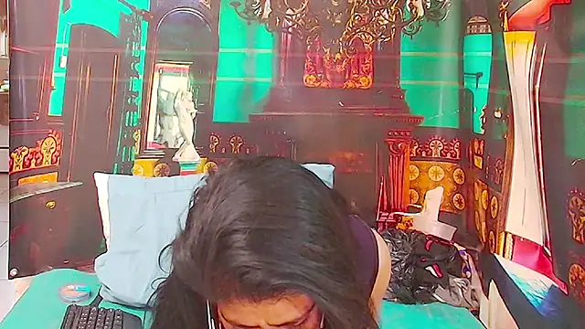 IndianAllure Live XXX-chat