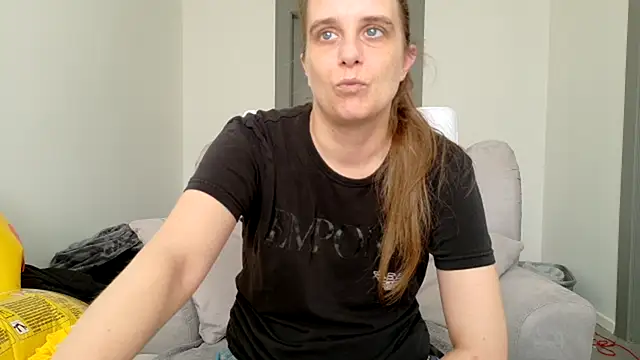 Chantalee's Live XXX Chat