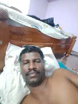 Paramkeerthi Live XXX-Chat