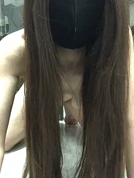 Writhing_First Live XXX-chat