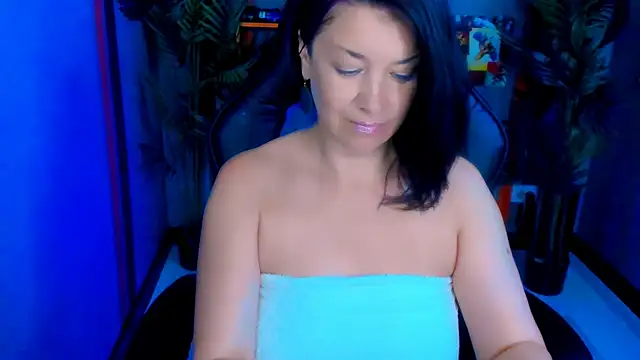 AnaMills' Live XXX Chat