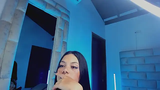 HollyGrey_のライブXXXチャット