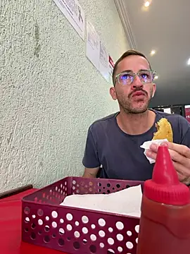 Živý XXX chat MeladoDiMel