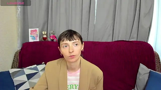 צ'אט XXX בשידור חי של TayanaJons
