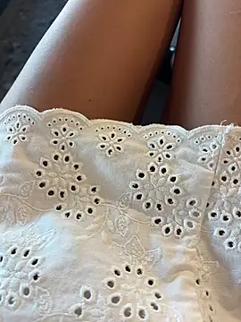 VikaBunny1 Adlı Modelin Canlı XXX Sohbeti
