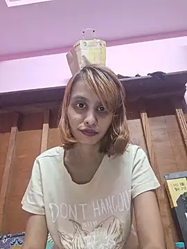 Alishaaroralive's Live XXX Chat