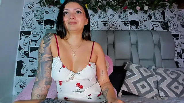 Chat +18 de LucyRosse ao vivo
