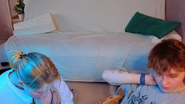 two_gerls_here 라이브 XXX 채팅