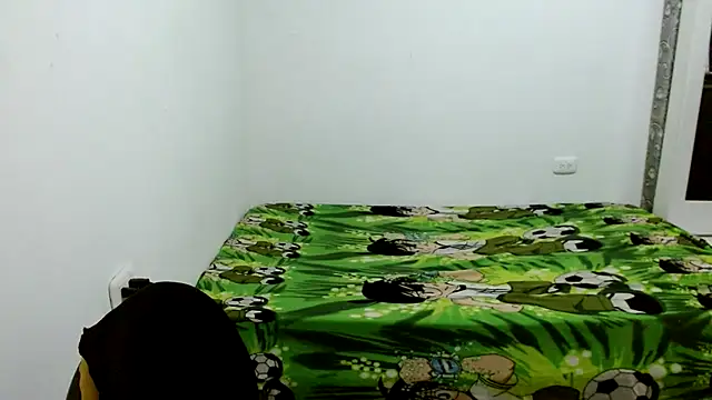 estefania224 – Live XXX-chat